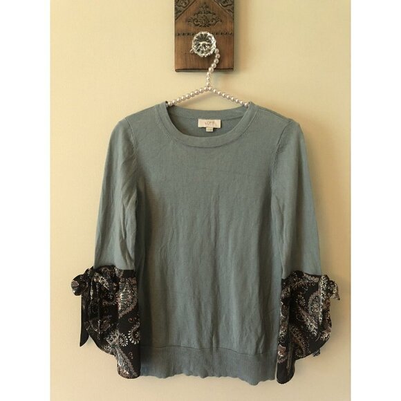 LOFT Outlet Womens Size XS Green Sweater Top Paisley Bell Sleeves - Picture 1 of 4